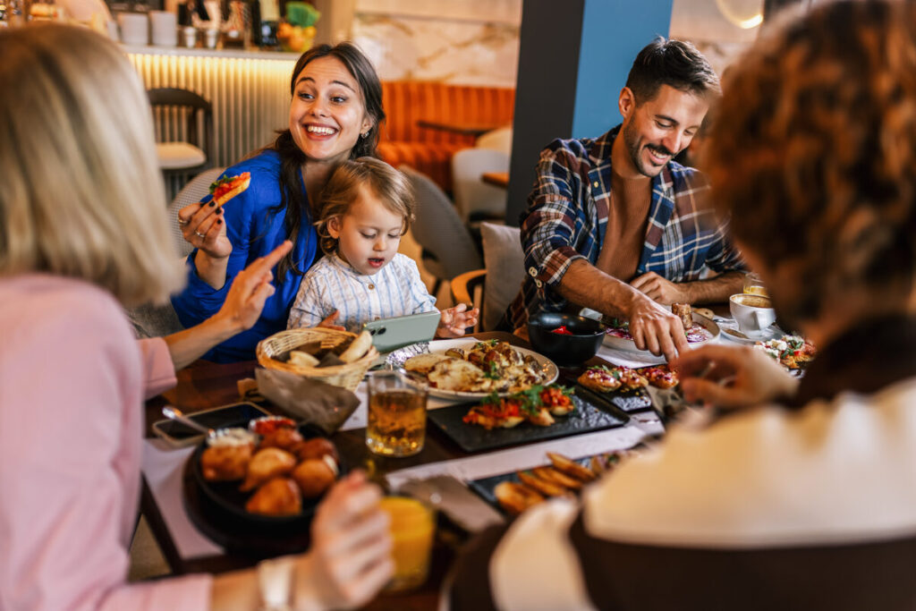 A Food Lover’s Guide to McCormick Woods: Best Restaurants, Cafés, and Local Eats in Port Orchard’s Hidden Gem